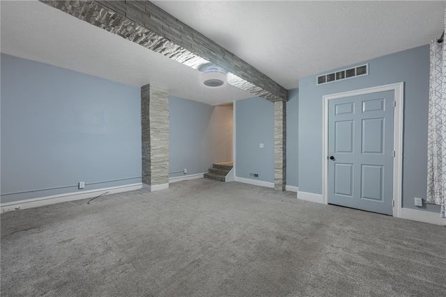 1041 Vine Street, Hamilton, OH 45011