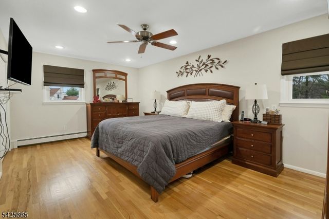 27 Howland Cir, West Caldwell Twp., NJ 07006