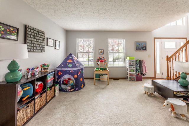 2643 Westrock Drive, Hilliard, OH 43026