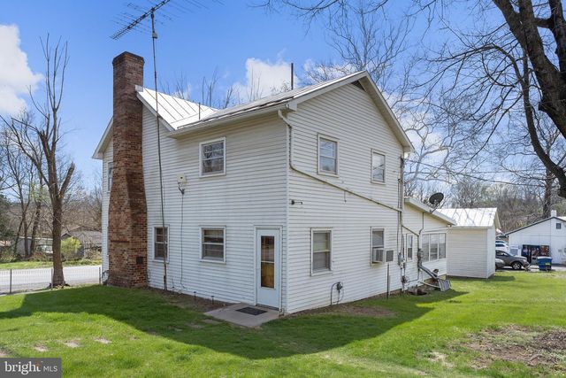 3223 SENEDO RD, Quicksburg, VA 22847