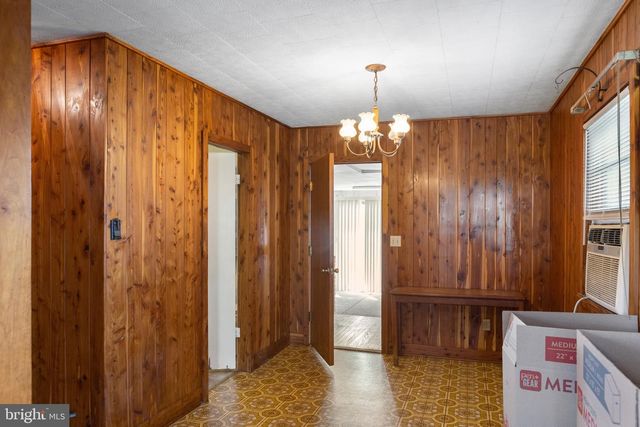 3223 SENEDO RD, Quicksburg, VA 22847
