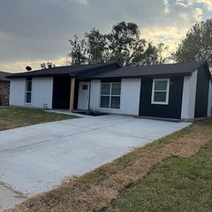 6227 Hollow Pines Drive, Houston, TX 77049