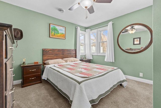 516 WINNEBAGO HEIGHTS, Neenah, WI 54956