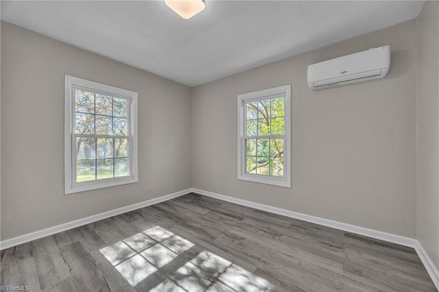 1125 Wilmington Avenue, Statesville, NC 28677