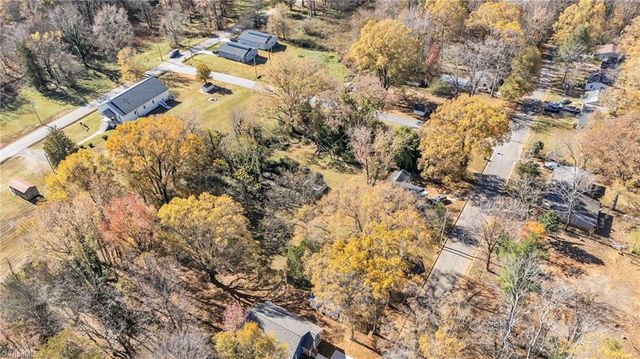 1125 Wilmington Avenue, Statesville, NC 28677