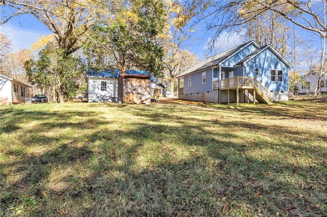 1125 Wilmington Avenue, Statesville, NC 28677