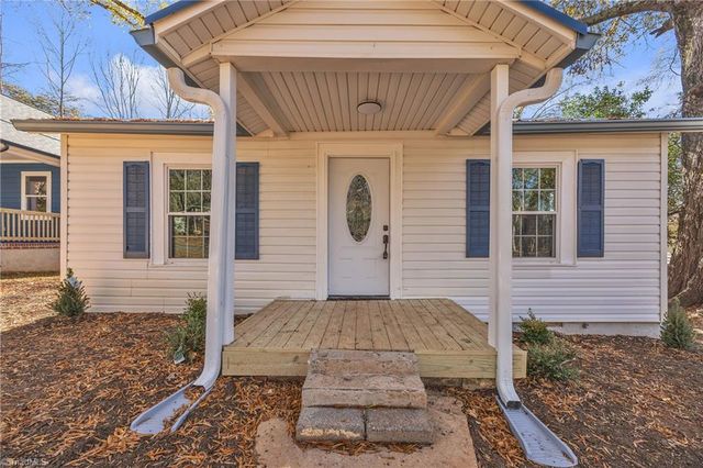 1125 Wilmington Avenue, Statesville, NC 28677