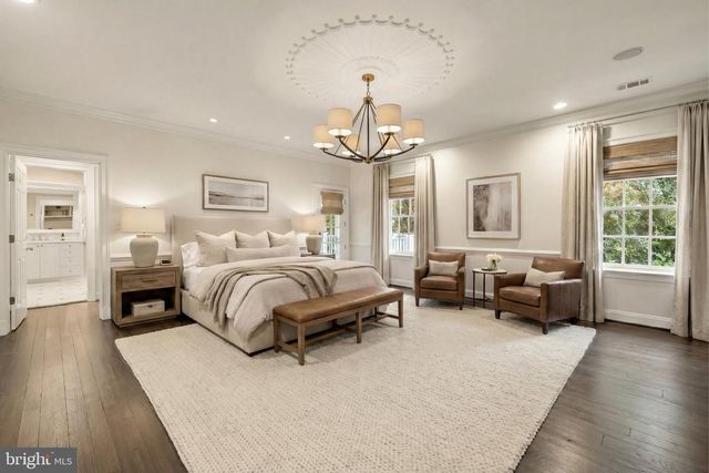8509 COUNTRY CLUB DR, Bethesda, MD 20817