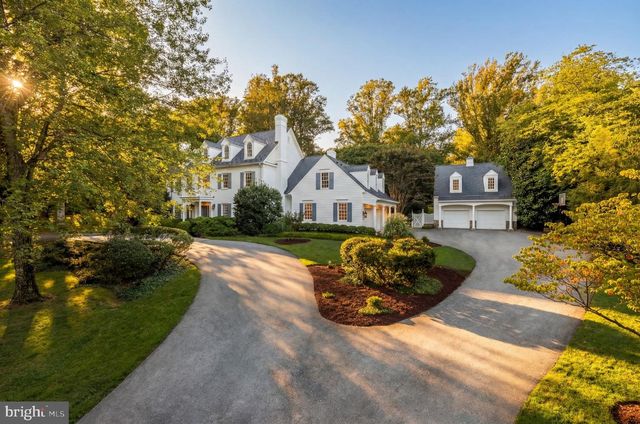 8509 COUNTRY CLUB DR, Bethesda, MD 20817