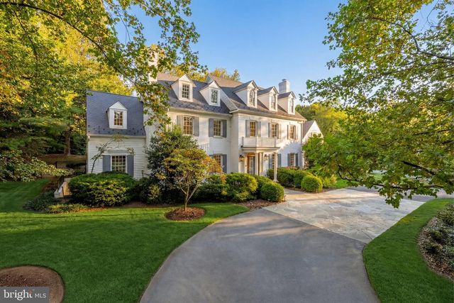 8509 COUNTRY CLUB DR, Bethesda, MD 20817