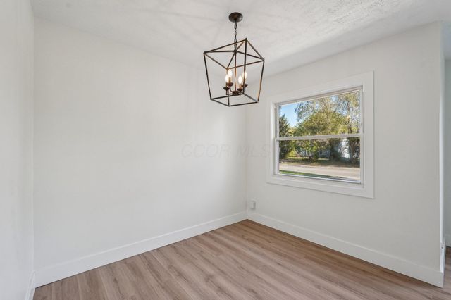 3283 Kingston Avenue, Grove City, OH 43123