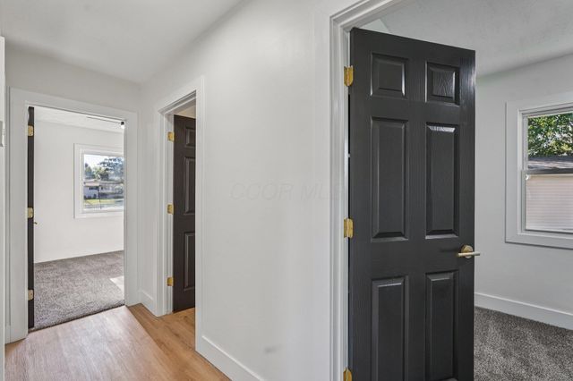 3283 Kingston Avenue, Grove City, OH 43123