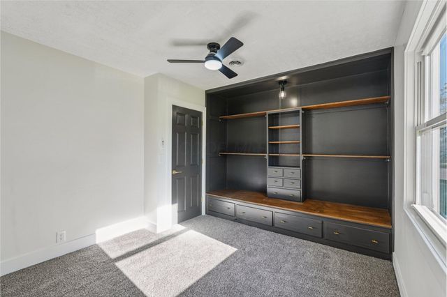 3283 Kingston Avenue, Grove City, OH 43123