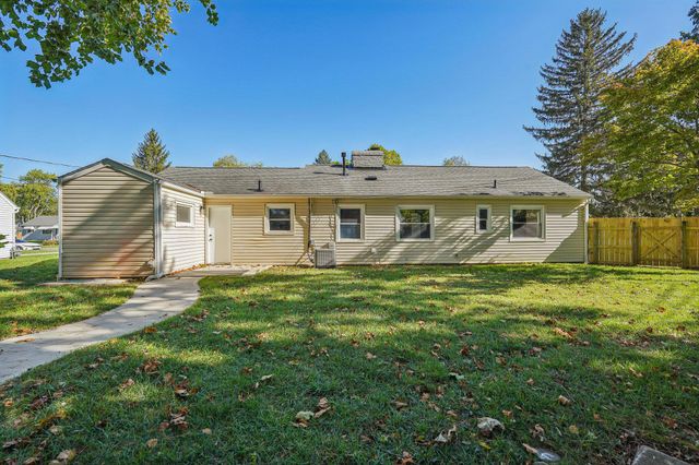 3283 Kingston Avenue, Grove City, OH 43123
