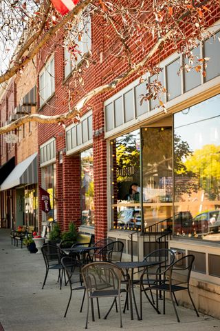 3283 Kingston Avenue, Grove City, OH 43123