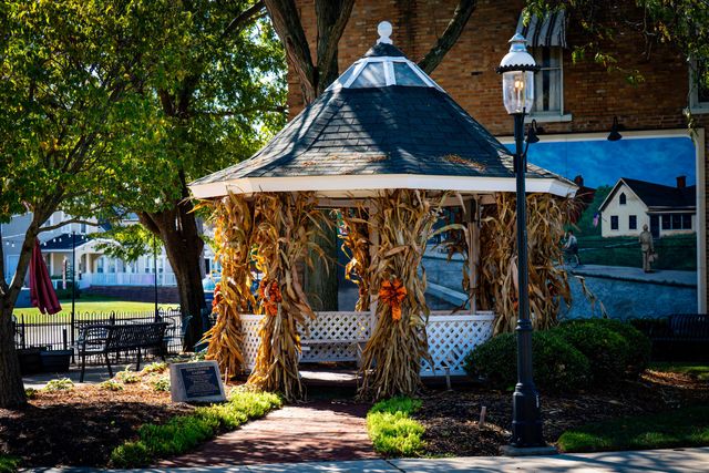 3283 Kingston Avenue, Grove City, OH 43123