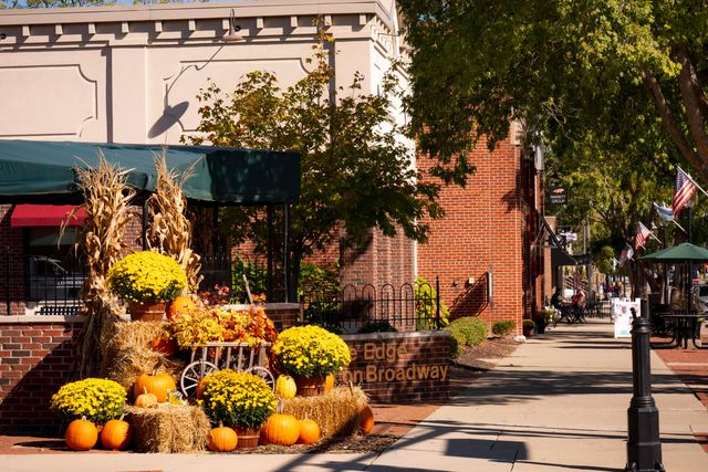 3283 Kingston Avenue, Grove City, OH 43123