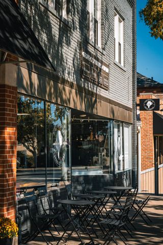 3283 Kingston Avenue, Grove City, OH 43123