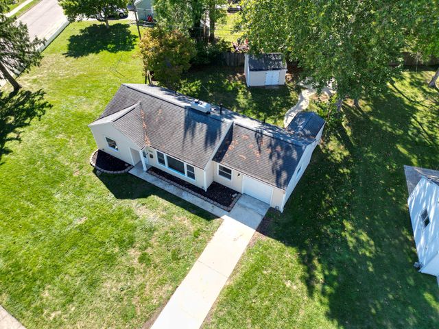 3283 Kingston Avenue, Grove City, OH 43123