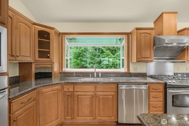 336 Big Hanaford Road, Centralia, WA 98531