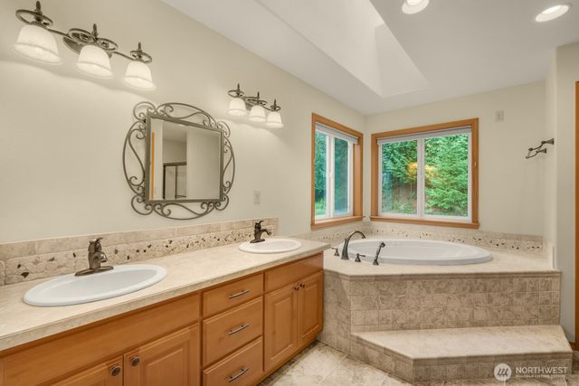 336 Big Hanaford Road, Centralia, WA 98531