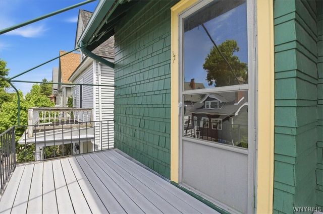 11 Cleveburn Place, Buffalo, NY 14222