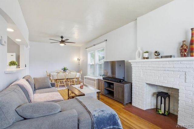 11 Cleveburn Place, Buffalo, NY 14222