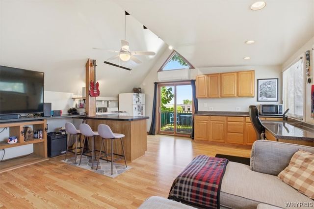 11 Cleveburn Place, Buffalo, NY 14222