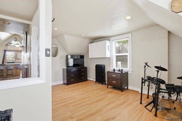 11 Cleveburn Place, Buffalo, NY 14222