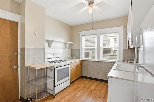 11 Cleveburn Place, Buffalo, NY 14222