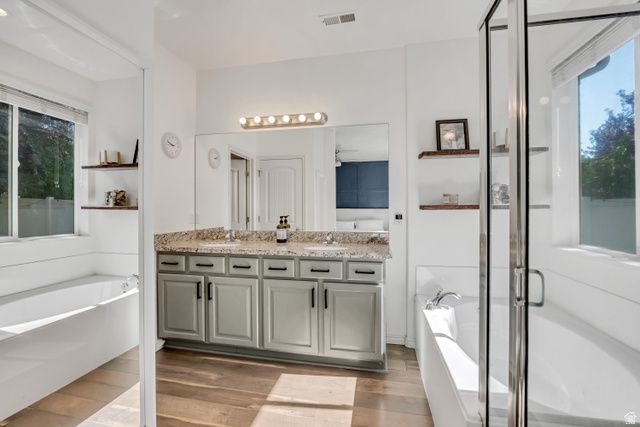 977 N FOX HOLLOW DR, North Salt Lake, UT 84054