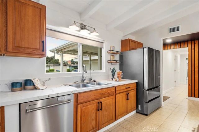 8410 Sanger Avenue, Whittier, CA 90606