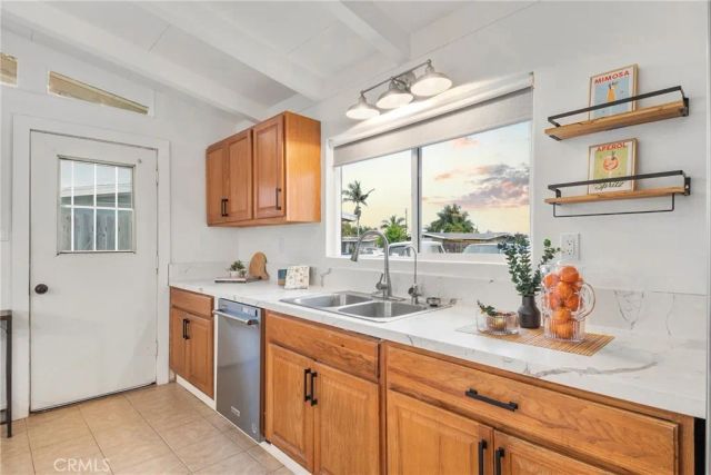 8410 Sanger Avenue, Whittier, CA 90606
