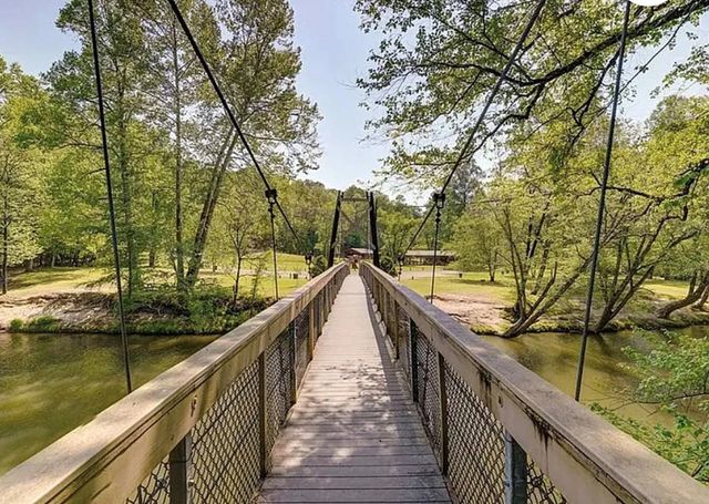 16 7th Street, Ellijay, GA 30540
