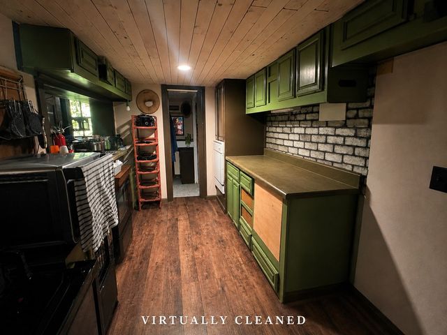 16 7th Street, Ellijay, GA 30540