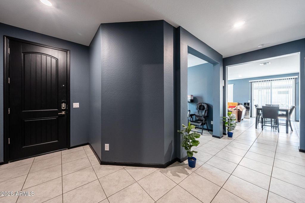 17329 W VIA DE LUNA Drive, Surprise, AZ 85387 — photo 2