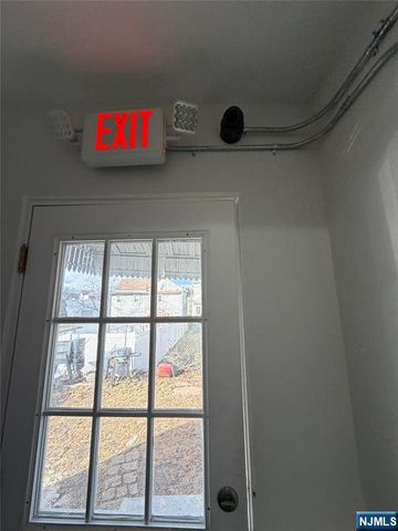 86 Ella Street, Bloomfield, NJ 07003