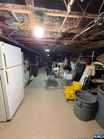 86 Ella Street, Bloomfield, NJ 07003