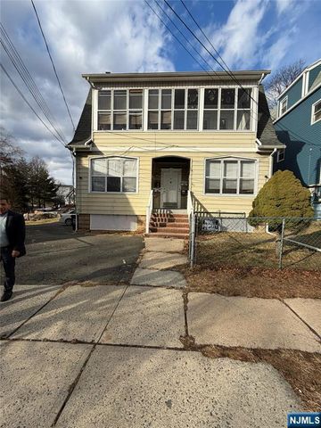 86 Ella Street, Bloomfield, NJ 07003