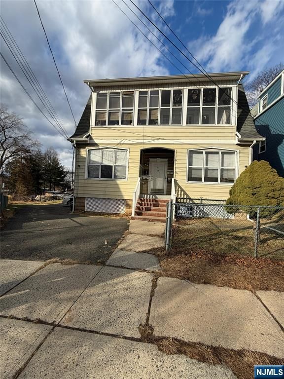 86 Ella Street, Bloomfield, NJ 07003