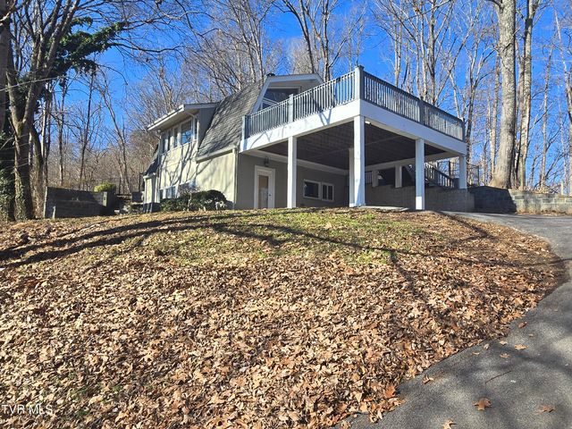 324 Upland Way, Bristol, TN 37620