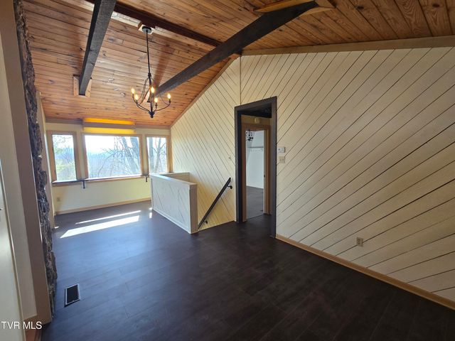 324 Upland Way, Bristol, TN 37620