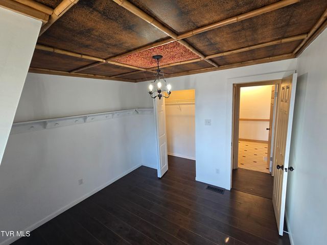 324 Upland Way, Bristol, TN 37620