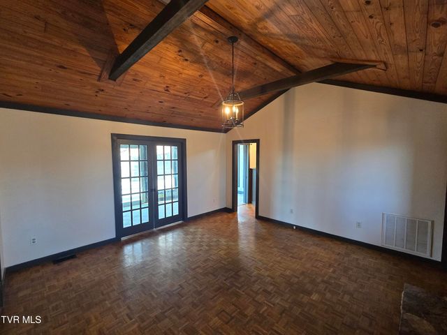 324 Upland Way, Bristol, TN 37620