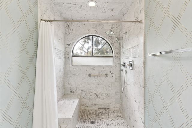 19 Bay Tree Court W, St Simons Island, GA 31522