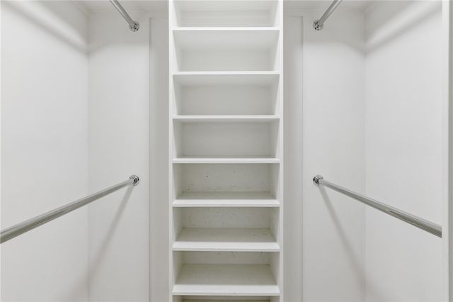 19 Bay Tree Court W, St Simons Island, GA 31522