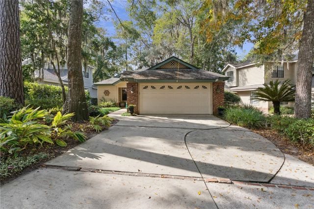 19 Bay Tree Court W, St Simons Island, GA 31522