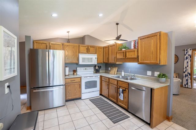 8421 Trail Blazer Drive, Byron Center, MI 49315