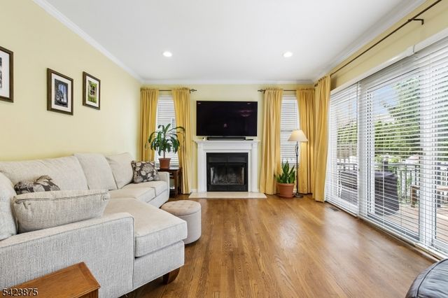 7 Blazure Dr, Bernardsville Boro, NJ 07924