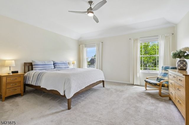 7 Blazure Dr, Bernardsville Boro, NJ 07924